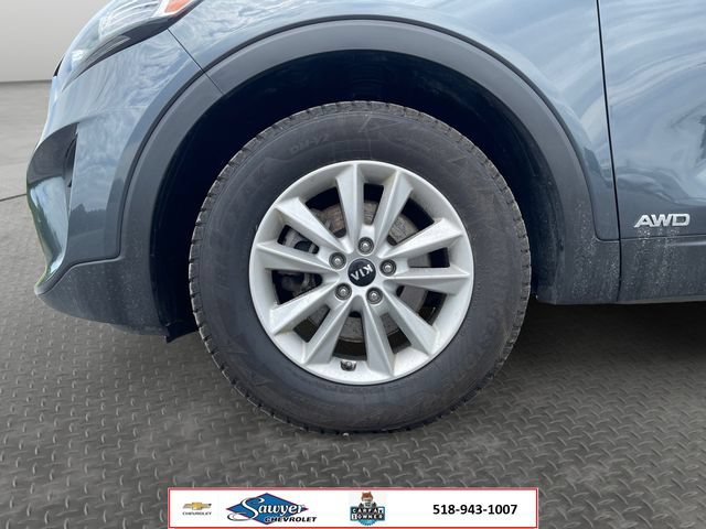 Used 2020 Kia Sorento LX AWD/4WD image 9