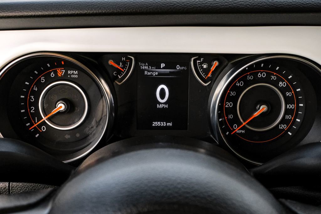 Used 2023 Jeep Gladiator Sport image 22