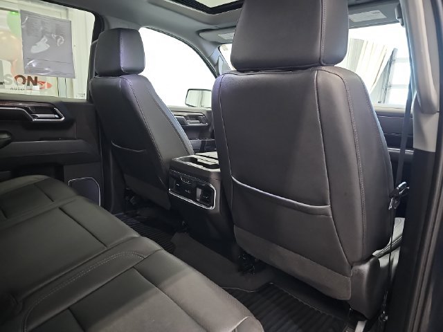 Used 2023 Chevrolet Silverado 1500 LTZ w/ LTZ Premium Package AWD/4WD image 30