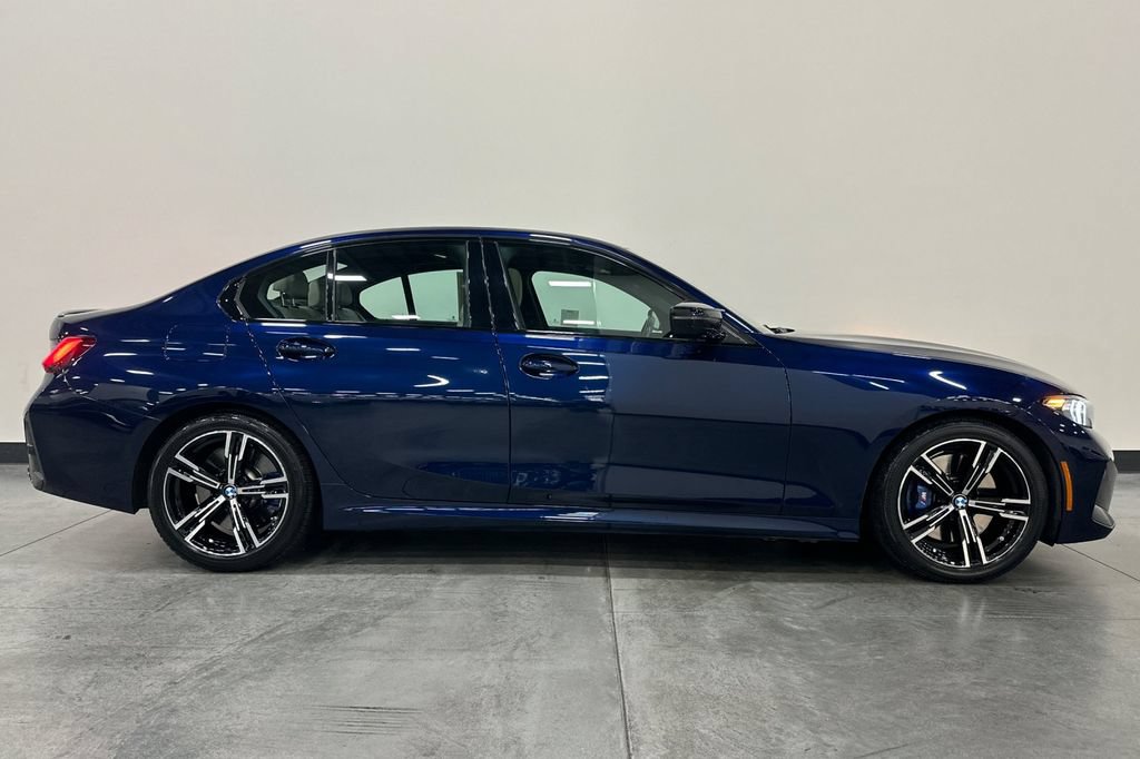 Used 2024 BMW M340i w/ Premium Package RWD image 3