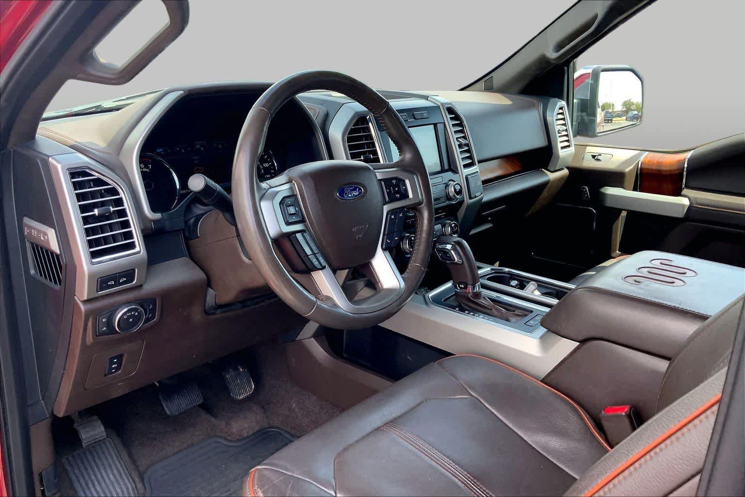 Used 2016 Ford F150 King Ranch w/ Equipment Group 601A Luxury AWD/4WD image 18