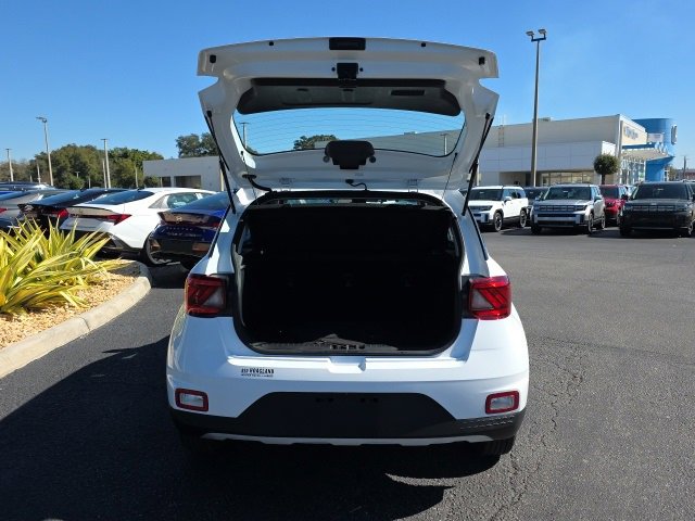 Used 2020 Hyundai Venue SEL w/ Convenience Package image 21