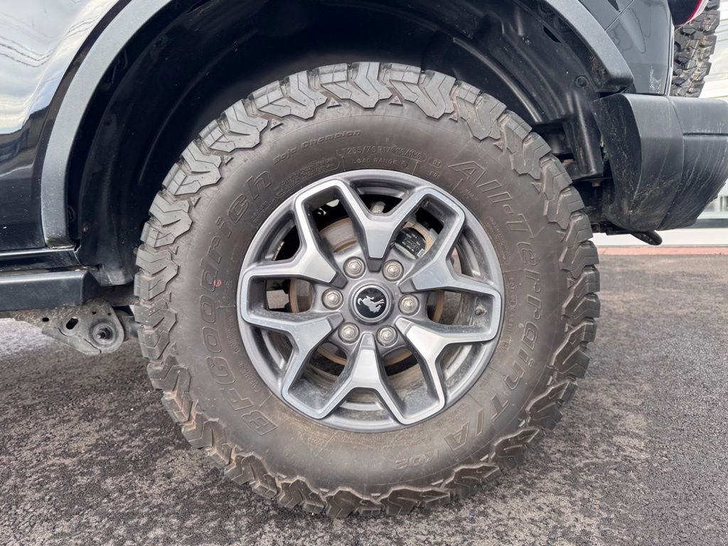 Used 2024 Ford Bronco Badlands image 30