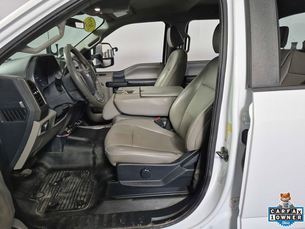 Used 2022 Ford F250 XL w/ Power Equipment Group AWD/4WD image 9