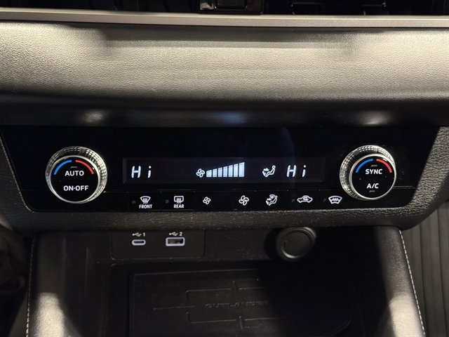 Used 2023 Mitsubishi Outlander ES AWD/4WD image 26