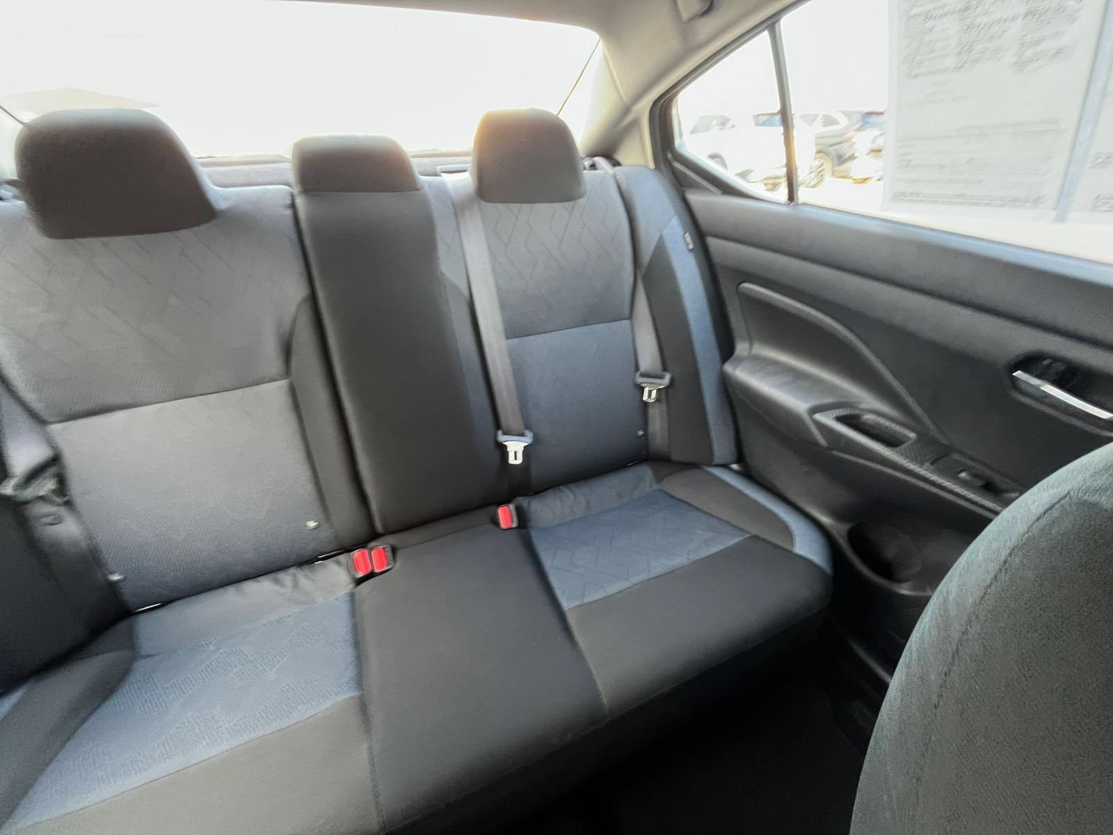 Used 2025 Nissan Versa SV FWD image 30