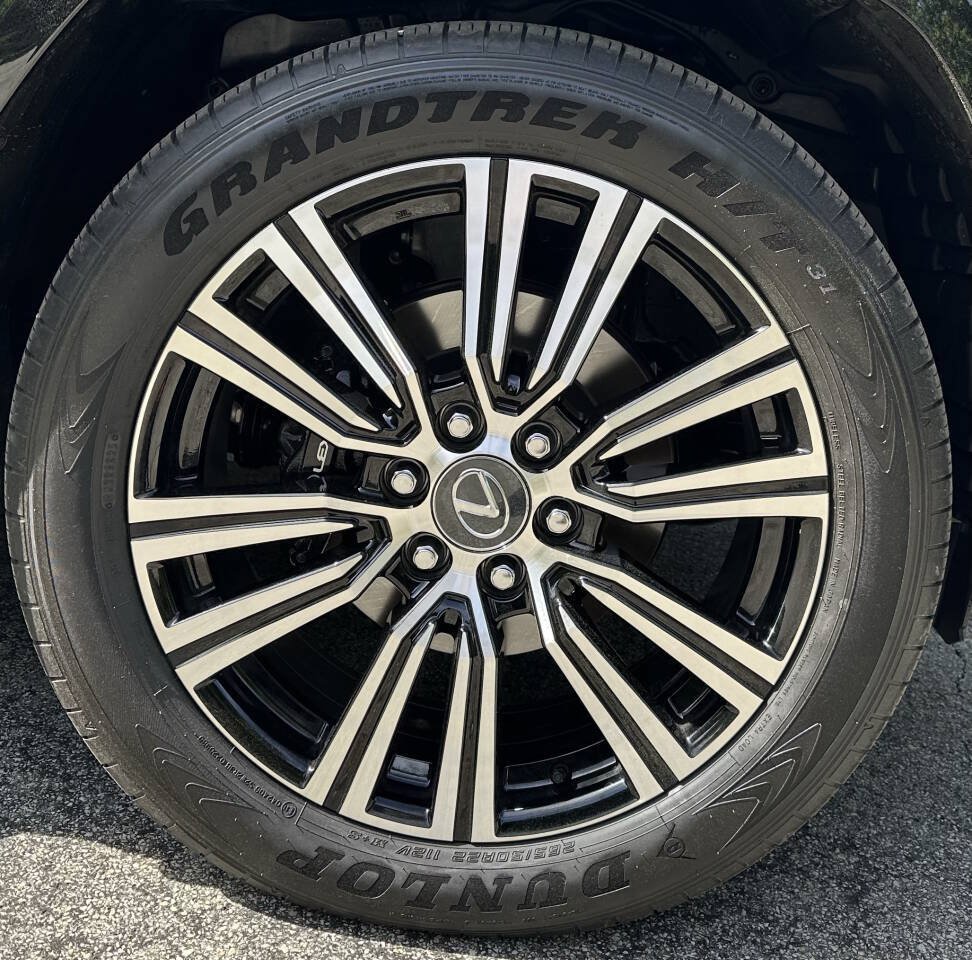 Used 2026 Lexus LX 700h Luxury AWD/4WD image 9