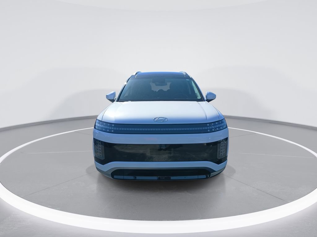 New 2026 Hyundai Ioniq 9 Calligraphy w/ Tow & Go Package image 3