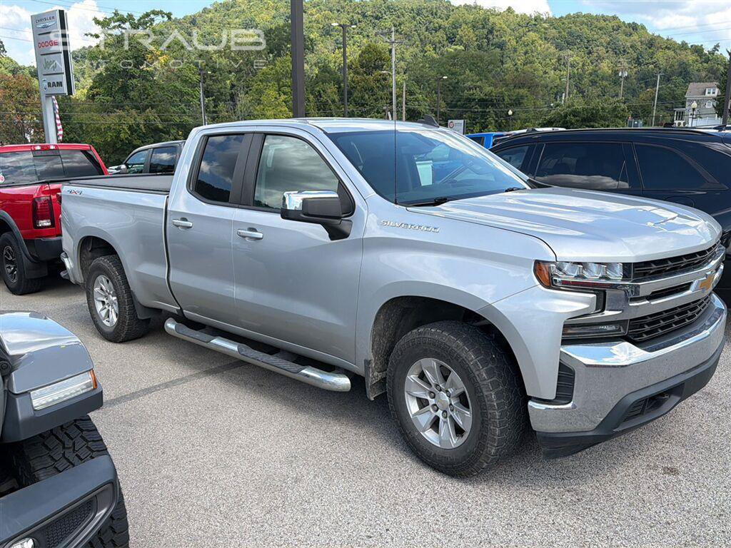 Used 2019 Chevrolet Silverado 1500 LT w/ All-Star Edition AWD/4WD image 4