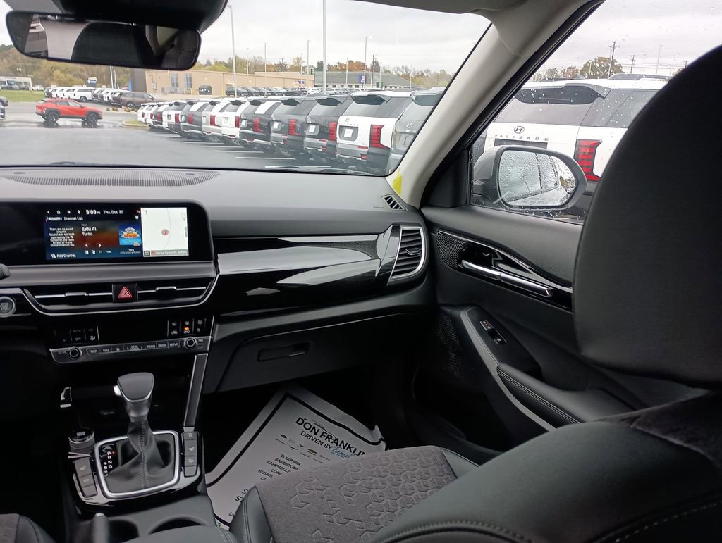 New 2026 Kia Seltos S image 11