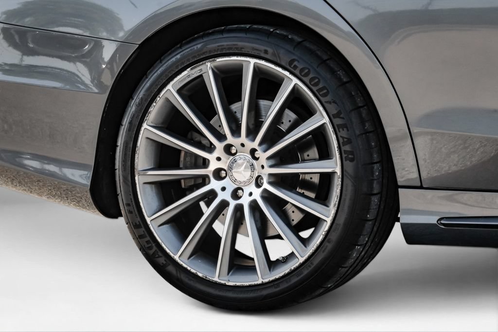 Used 2016 Mercedes-Benz S 550 Sedan image 47