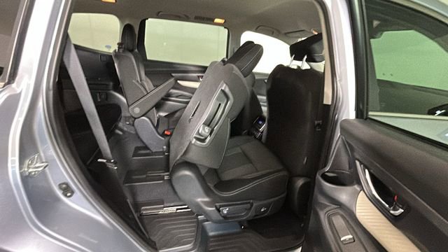 Used 2021 Subaru Ascent Premium w/ Convenience Package AWD/4WD image 30