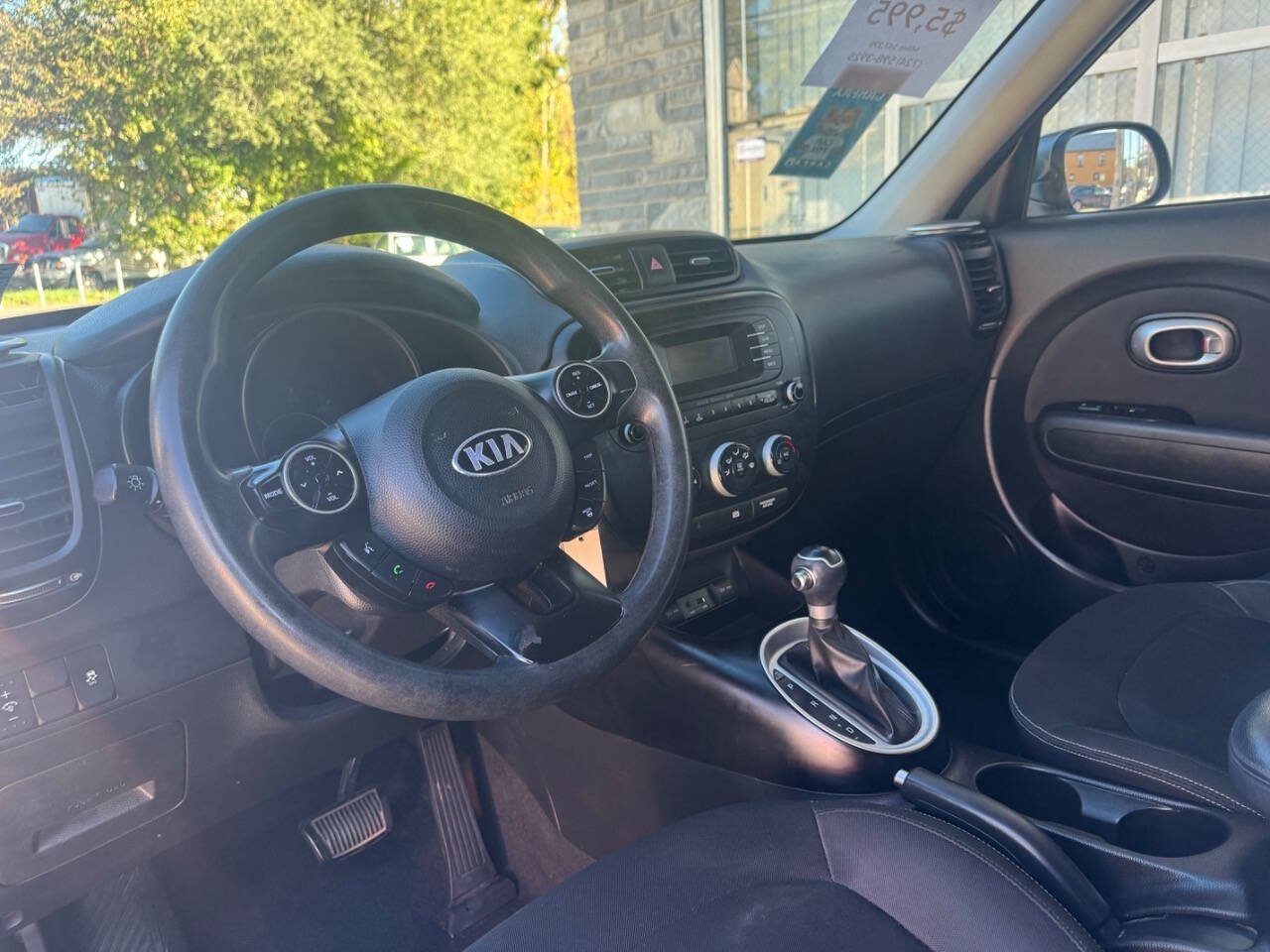 Used 2014 Kia Soul FWD image 13