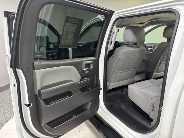 Used 2018 Chevrolet Silverado 1500 W/T w/ Trailering Package AWD/4WD image 20