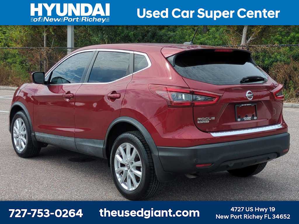 Used 2020 Nissan Rogue Sport S w/ Appearance Package FWD image 3