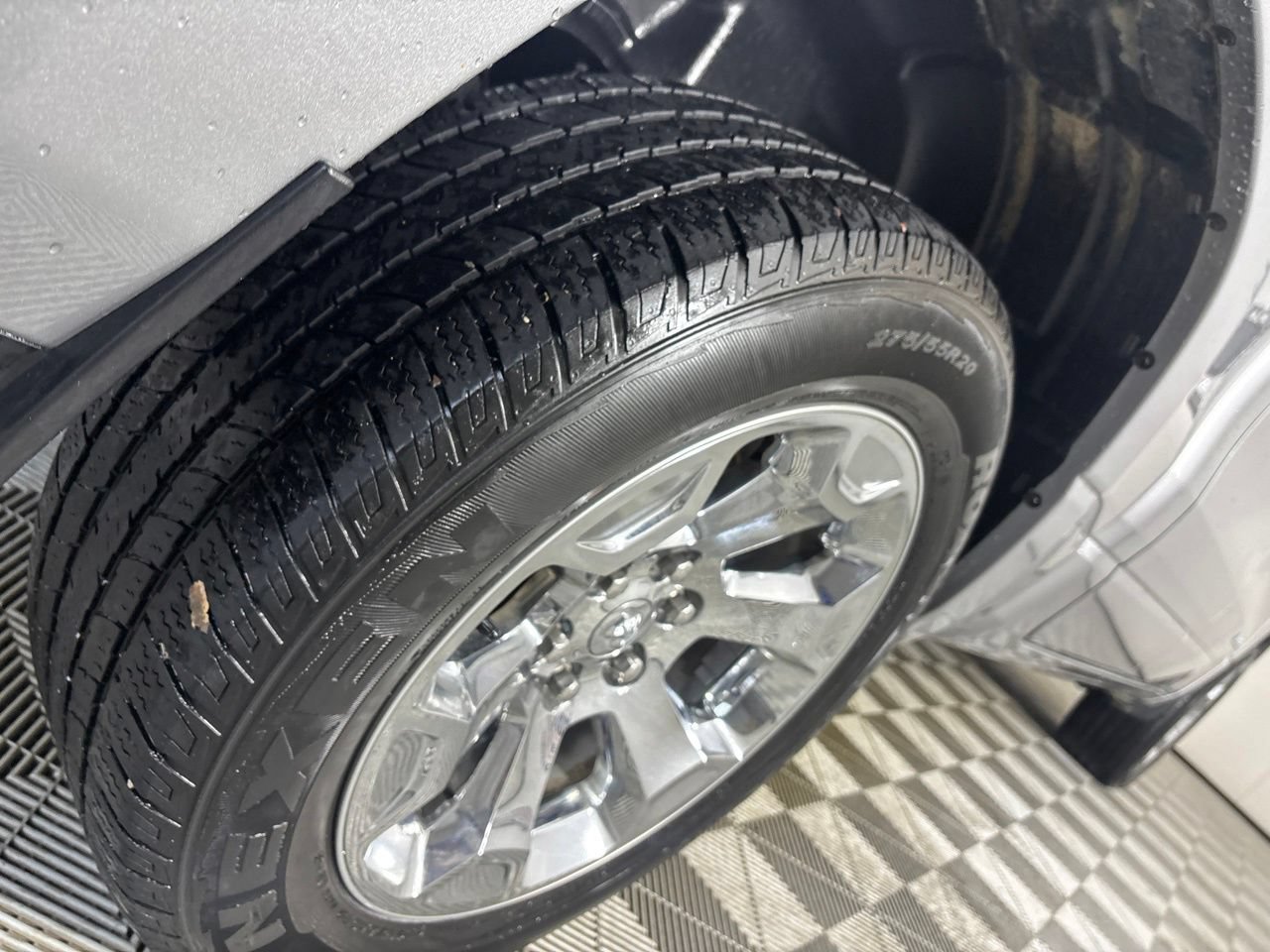Used 2024 RAM 1500 Big Horn AWD/4WD image 34