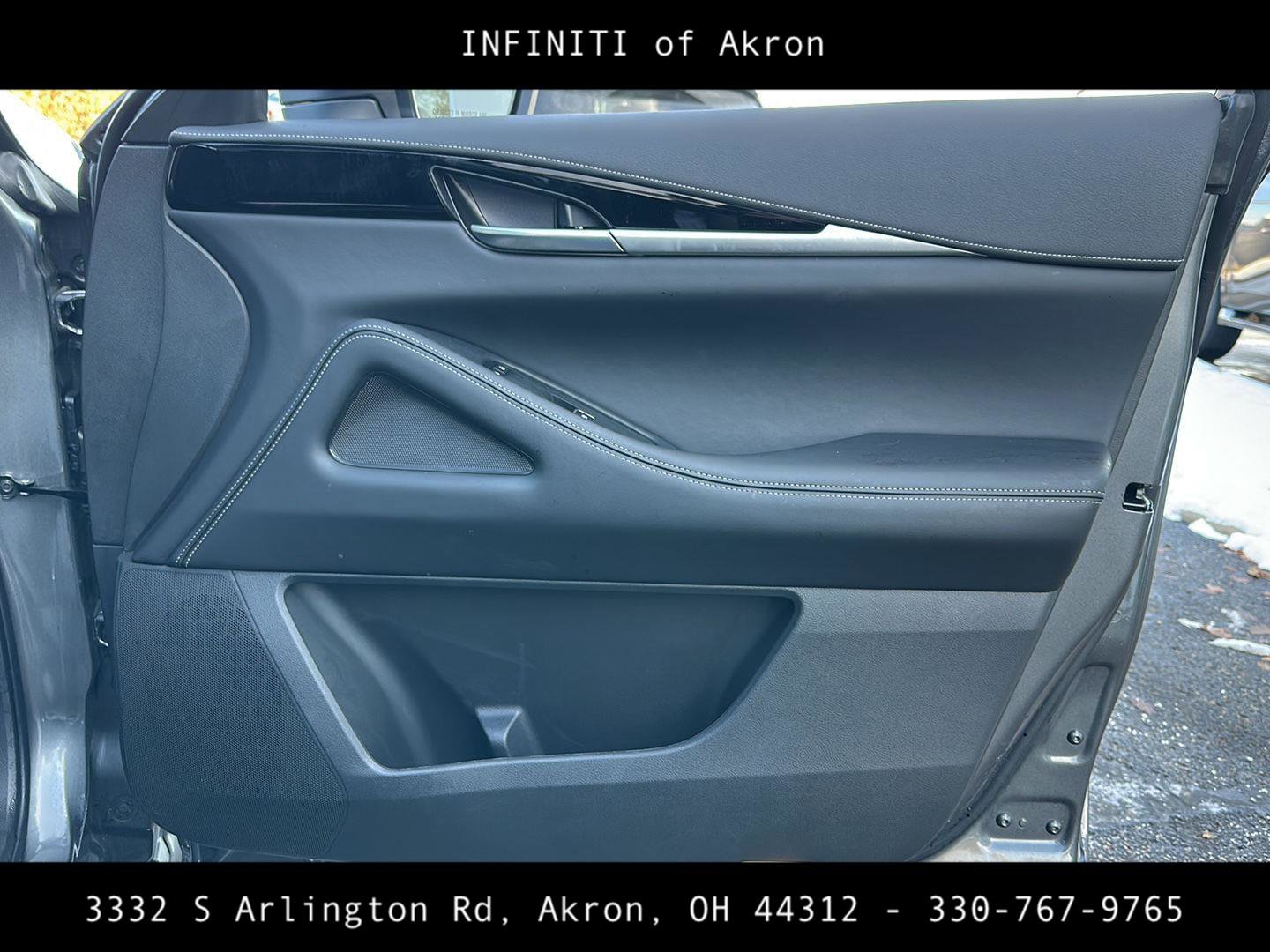 Used 2025 INFINITI QX60 Pure image 21