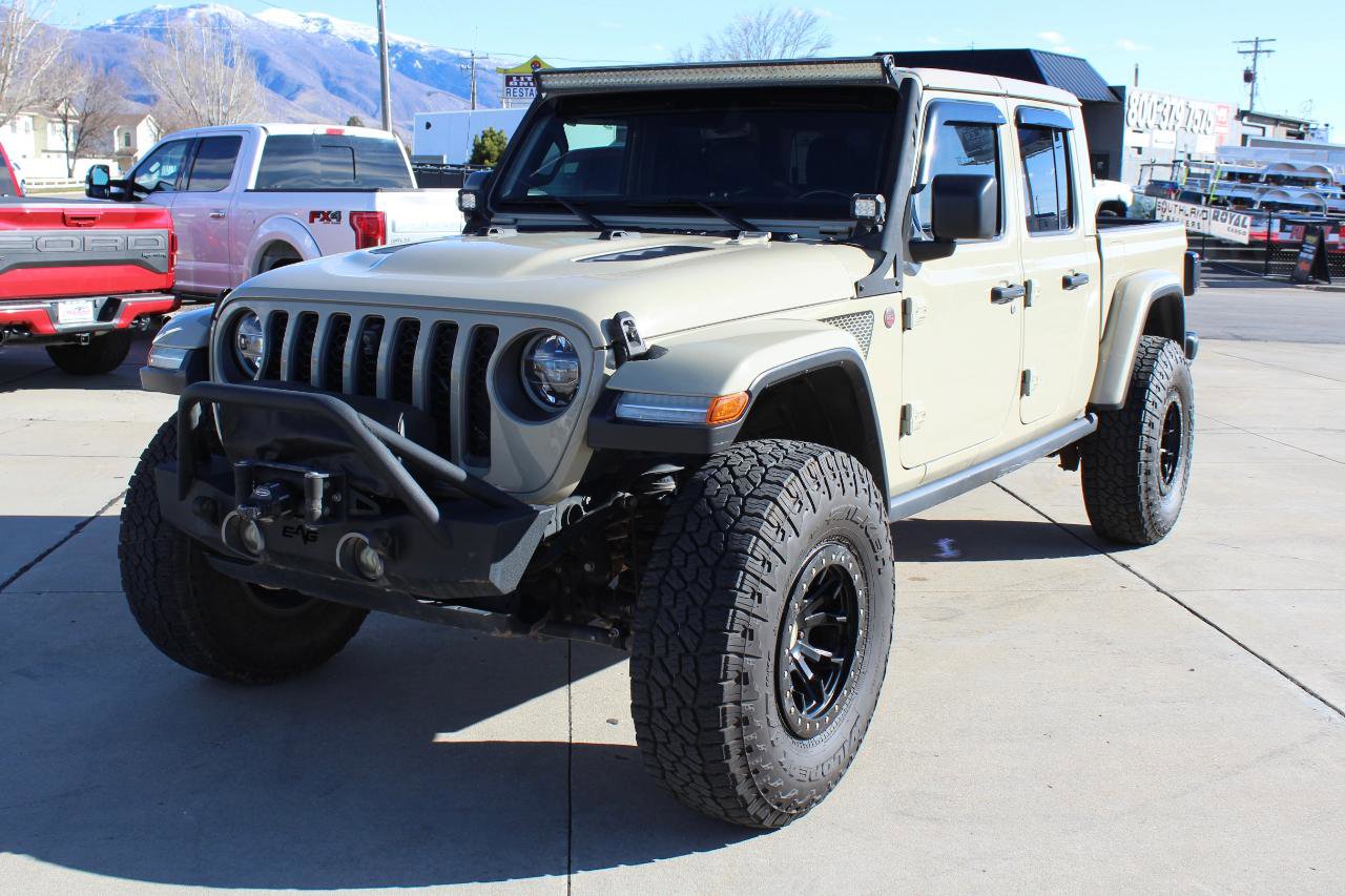 Used 2020 Jeep Gladiator Rubicon AWD/4WD image 2
