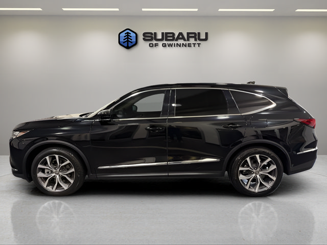 Used 2023 Acura MDX w/ Technology Package FWD image 2