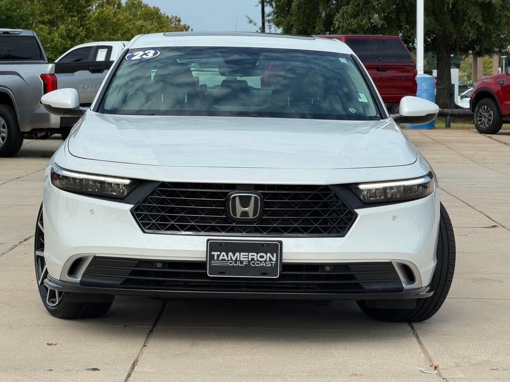 Used 2023 Honda Accord Touring image 2