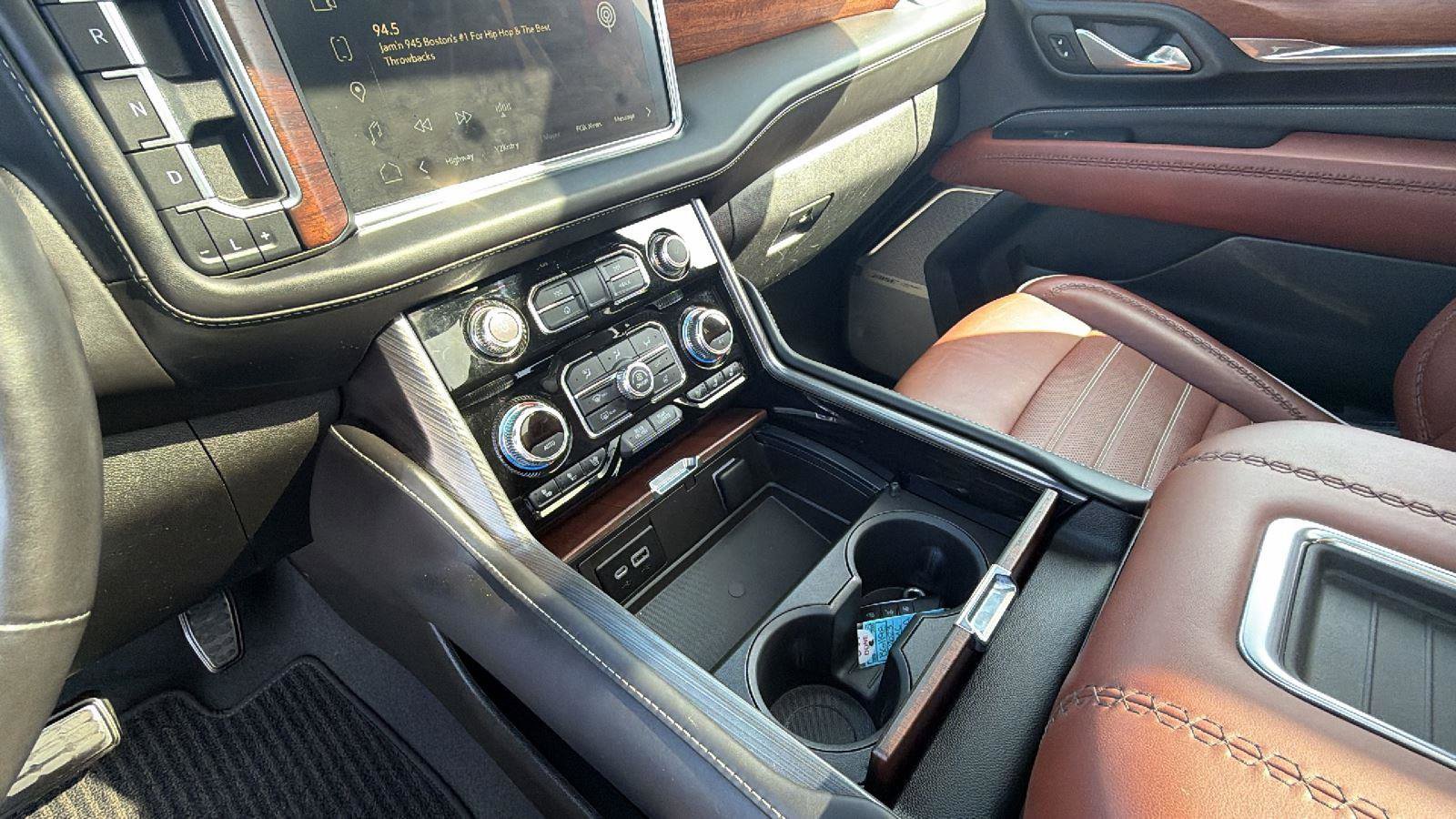 Used 2023 GMC Yukon Denali Ultimate image 26