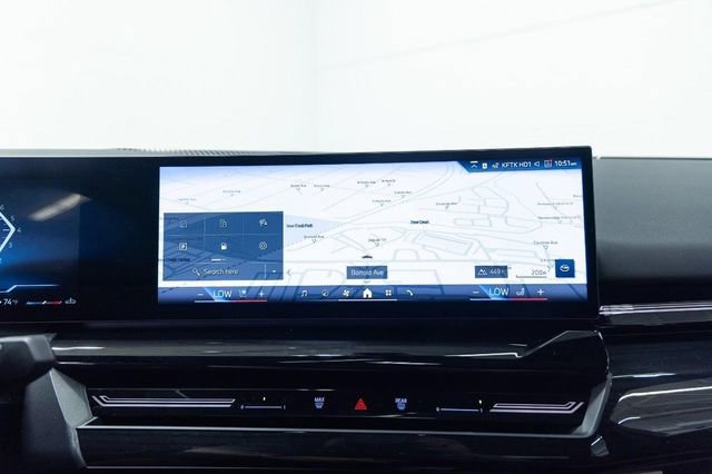 New 2026 BMW 530i xDrive image 17