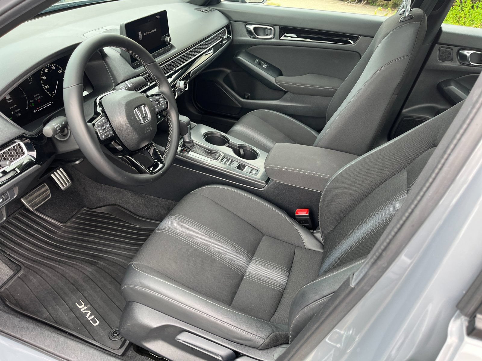 Used 2025 Honda Civic Sport image 11