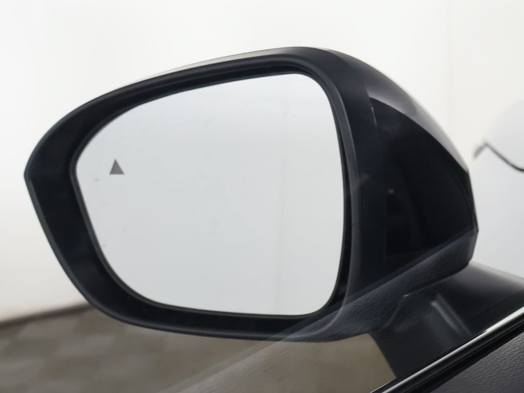 New 2026 Mitsubishi Outlander LE AWD/4WD image 34