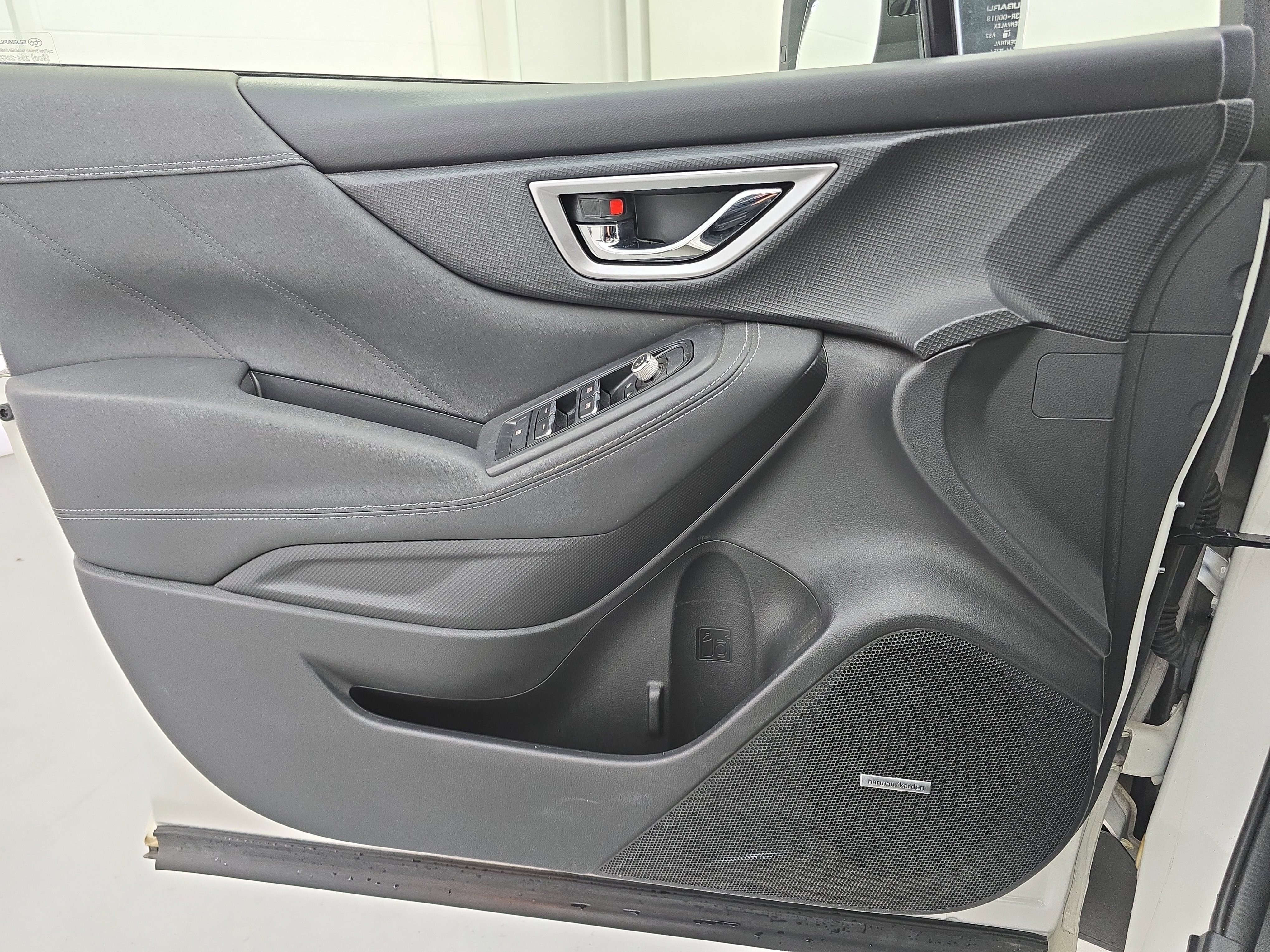 Used 2020 Subaru Forester Limited w/ Popular Package #3 image 27