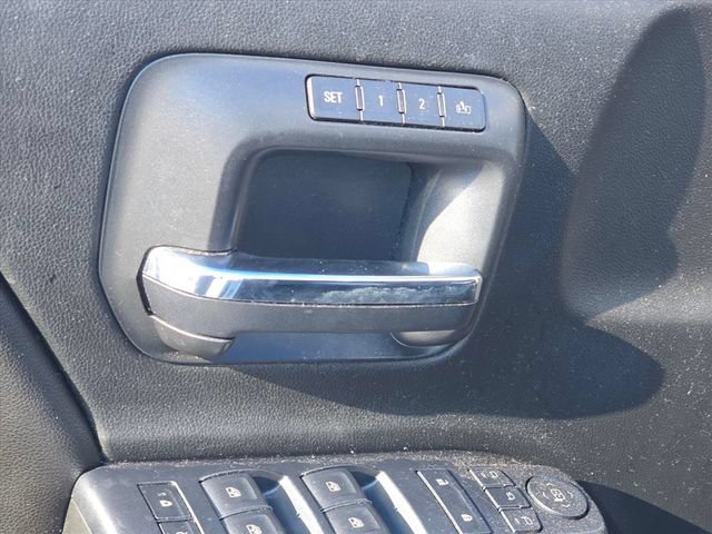 Used 2017 Chevrolet Silverado 1500 LTZ AWD/4WD image 33
