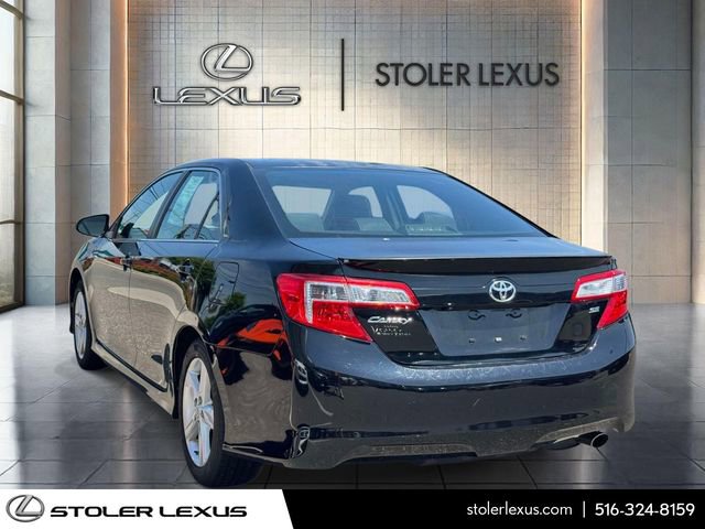 Used 2014 Toyota Camry SE FWD image 10