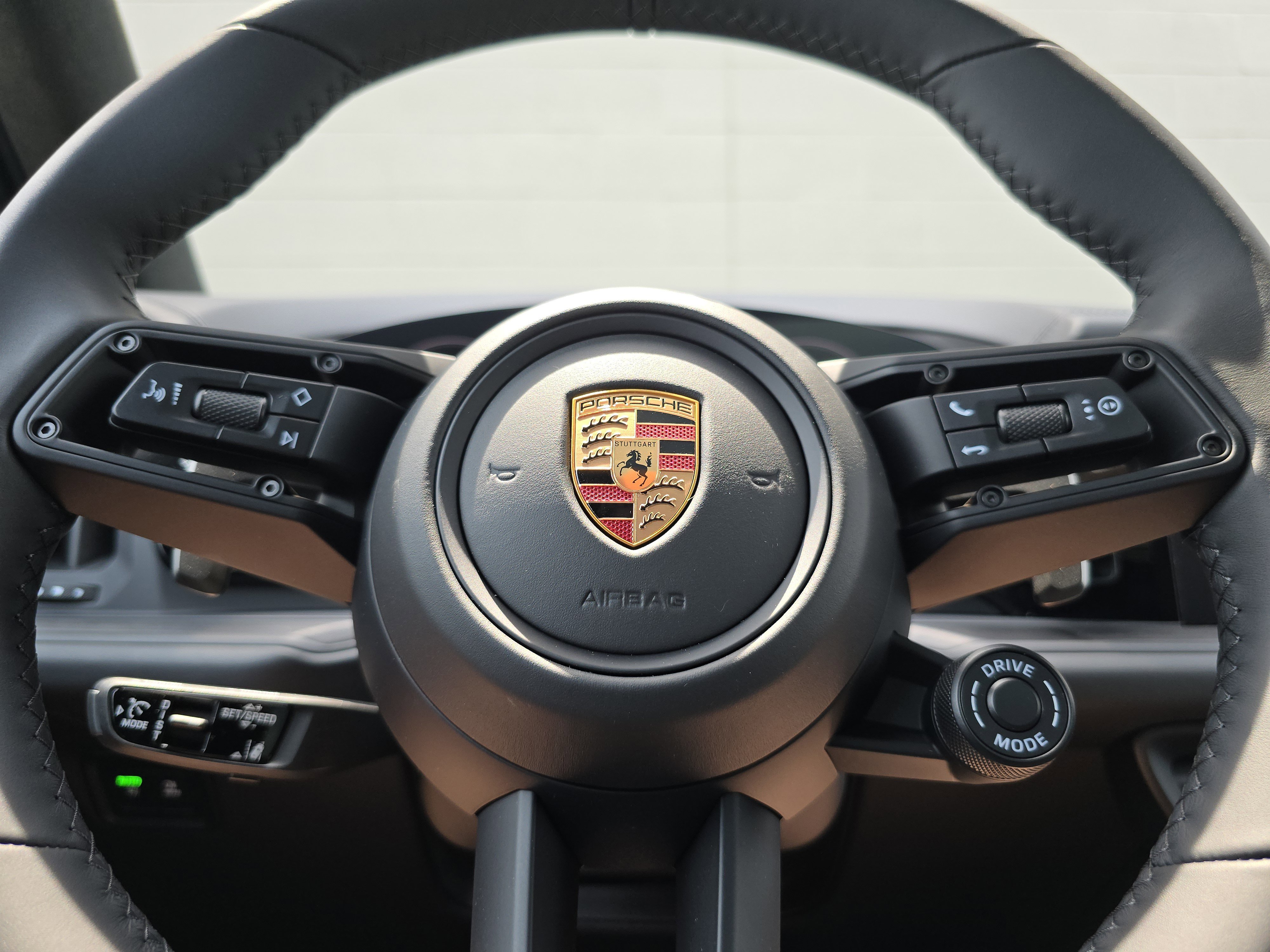 New 2025 Porsche Cayenne GTS image 26