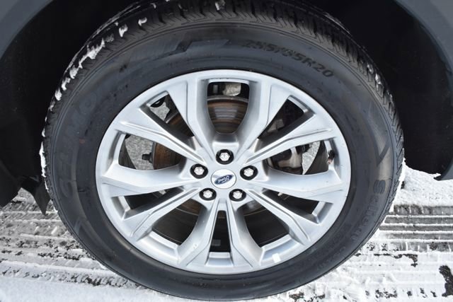 Used 2023 Ford Explorer Limited image 50