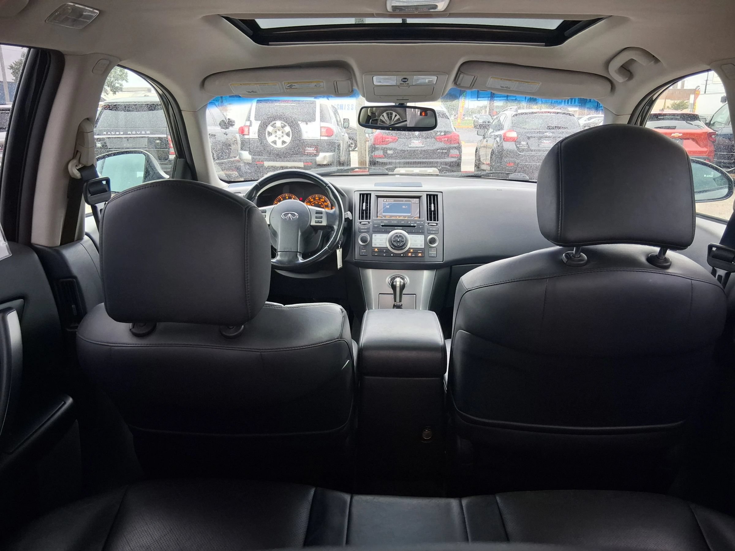 Used 2008 INFINITI FX35 AWD w/ Technology Pkg image 10
