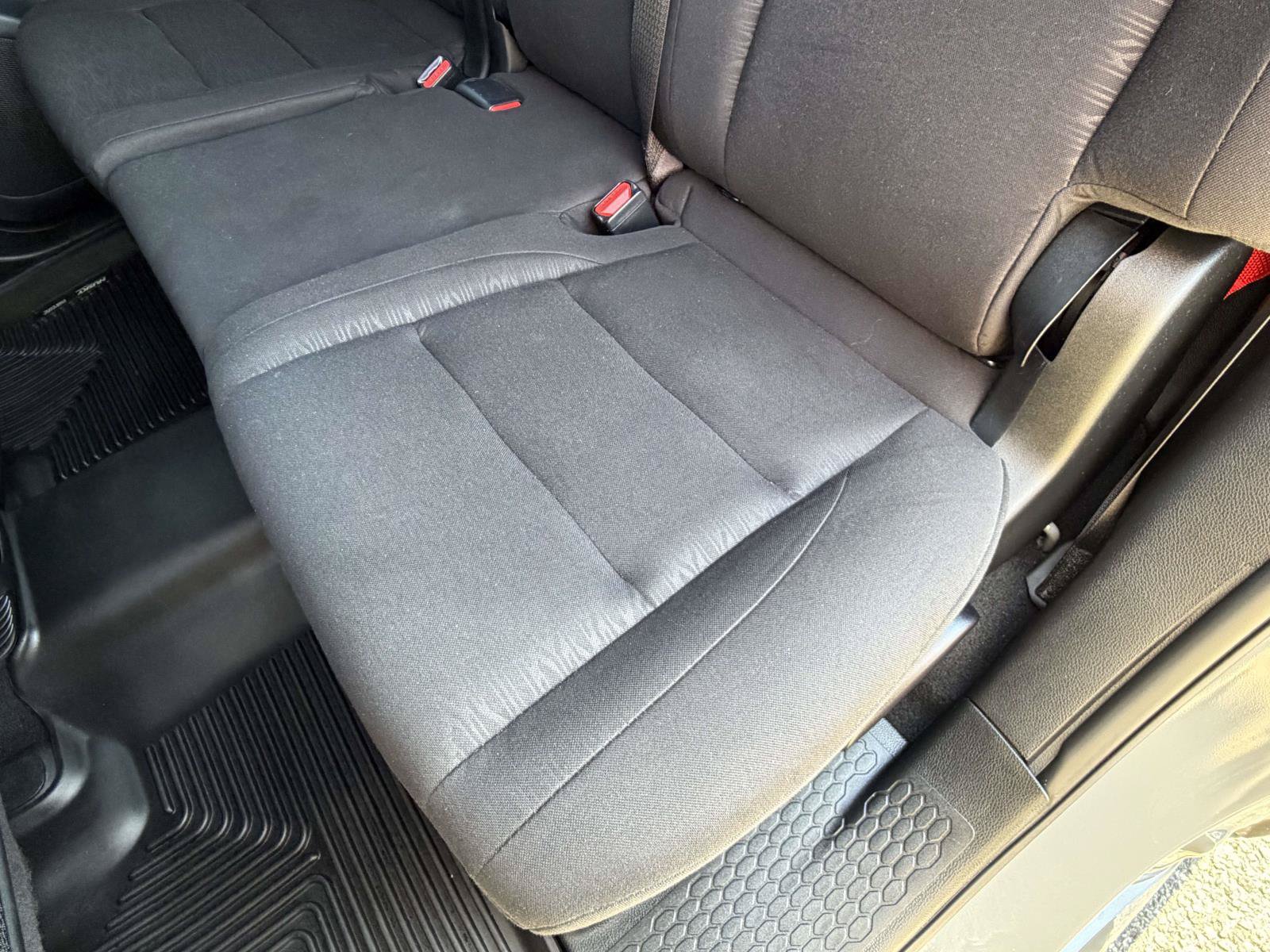 Used 2024 Dodge Durango SXT w/ SXT Blacktop Group AWD/4WD image 31