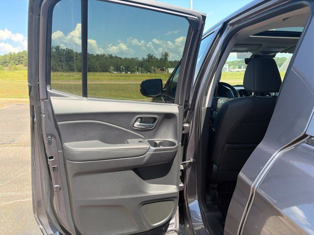 Used 2024 Honda Ridgeline RTL image 10