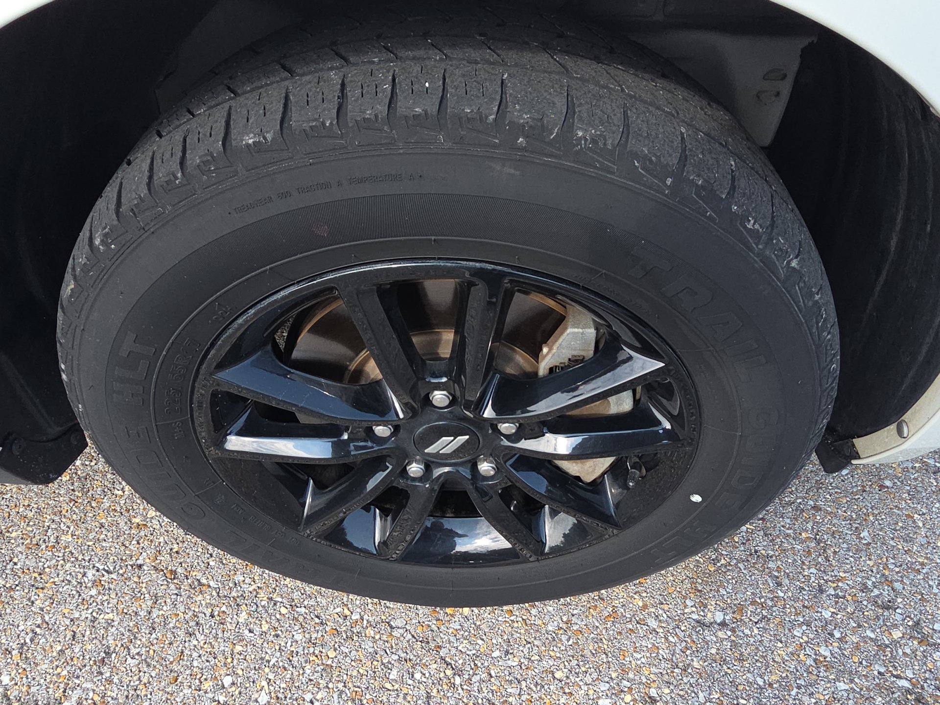 Used 2020 Dodge Journey SE w/ SE Popular Equipment Group FWD image 10