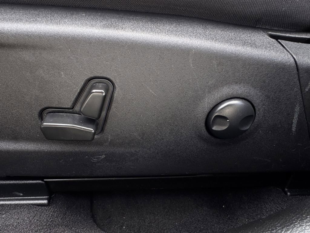 Used 2023 Dodge Charger Scat Pack w/ Daytona Edition Group image 25