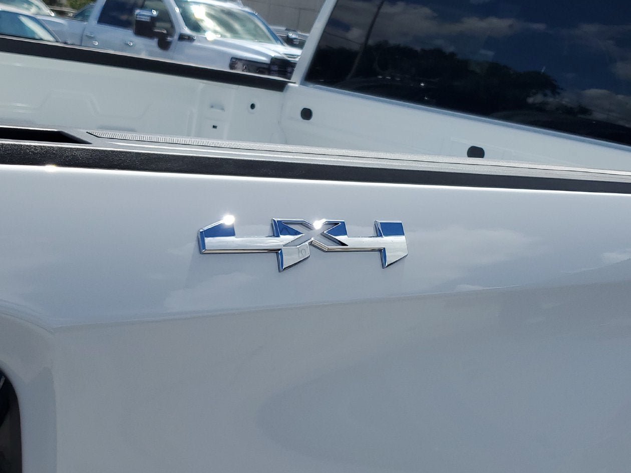 New 2026 GMC Sierra 1500 Pro w/ Graphite Edition AWD/4WD image 8