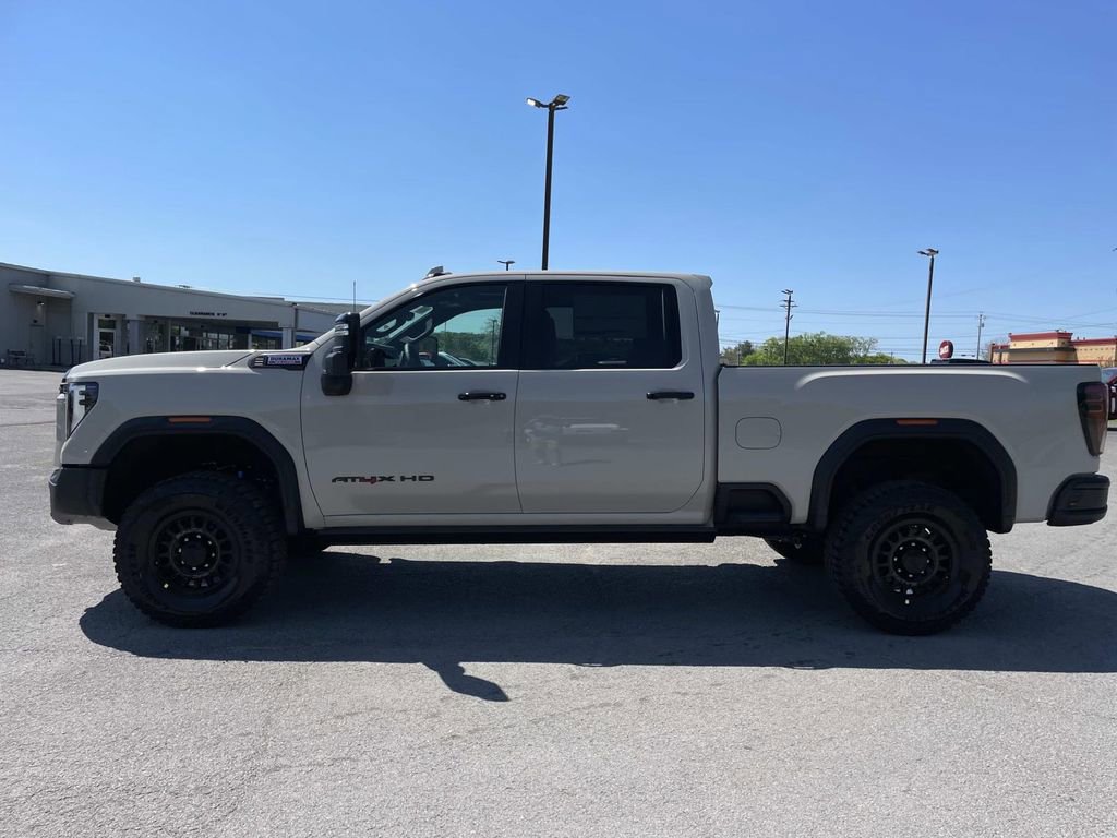 New 2026 GMC Sierra 2500 AT4X w/ AT4X AEV Edition image 7