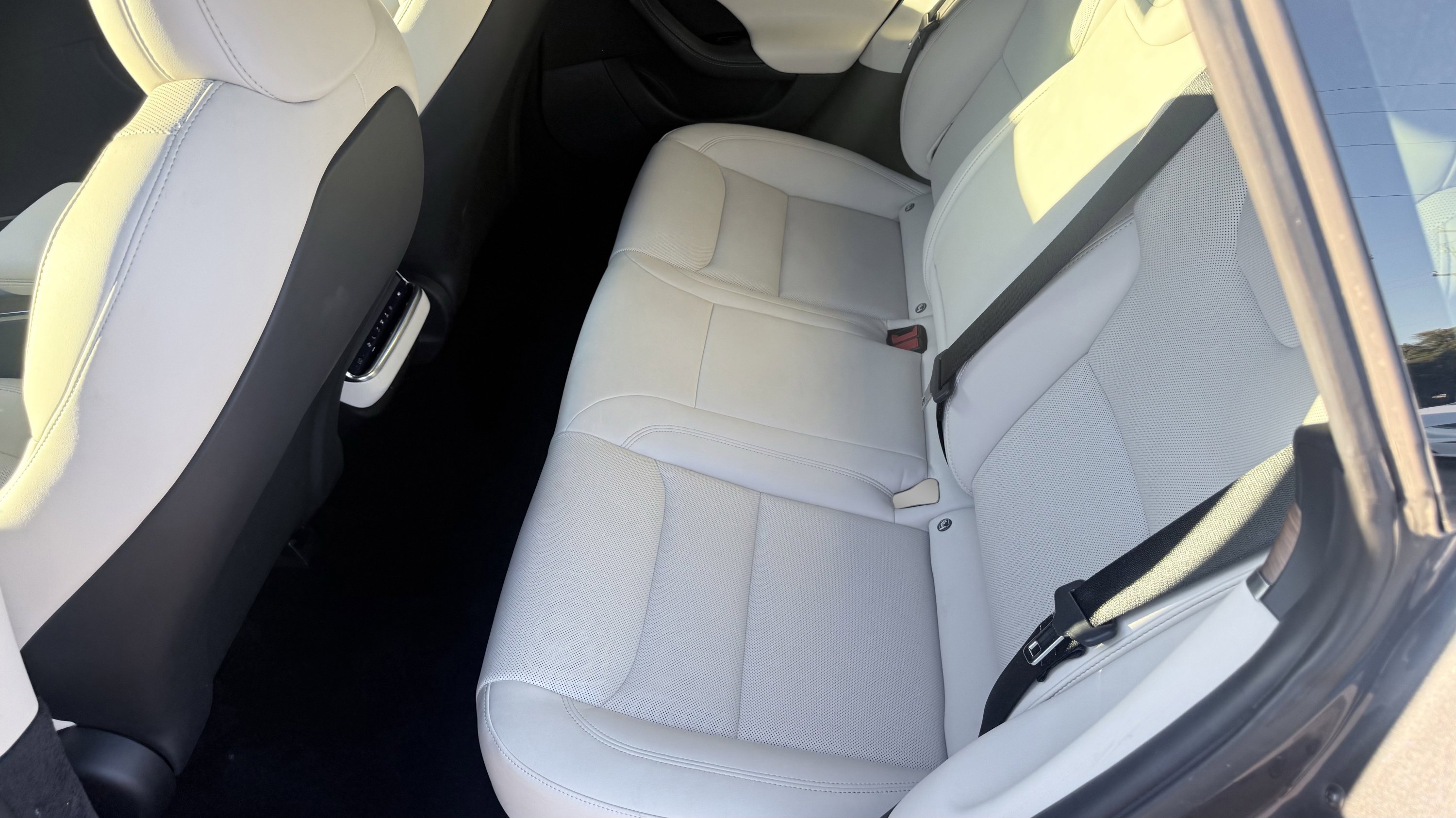 Used 2023 Tesla Model S image 31