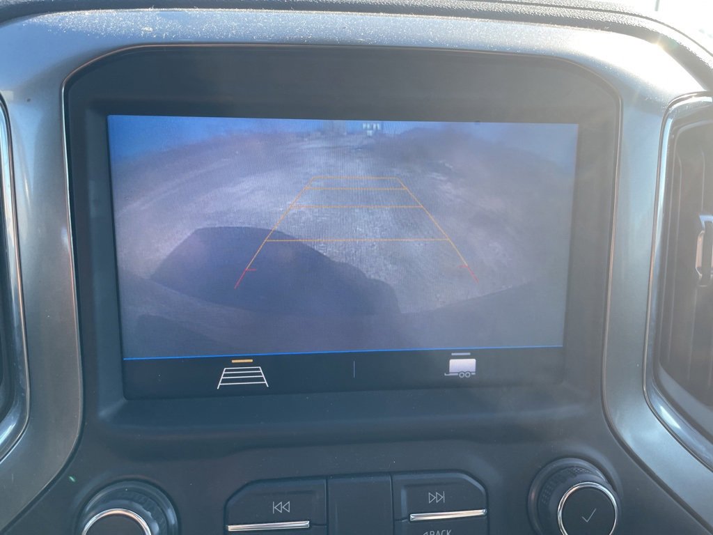 Used 2021 Chevrolet Silverado 1500 LT image 16