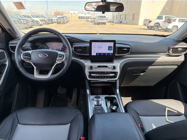 Certified 2024 Ford Explorer XLT w/ Equipment Group 202A image 19