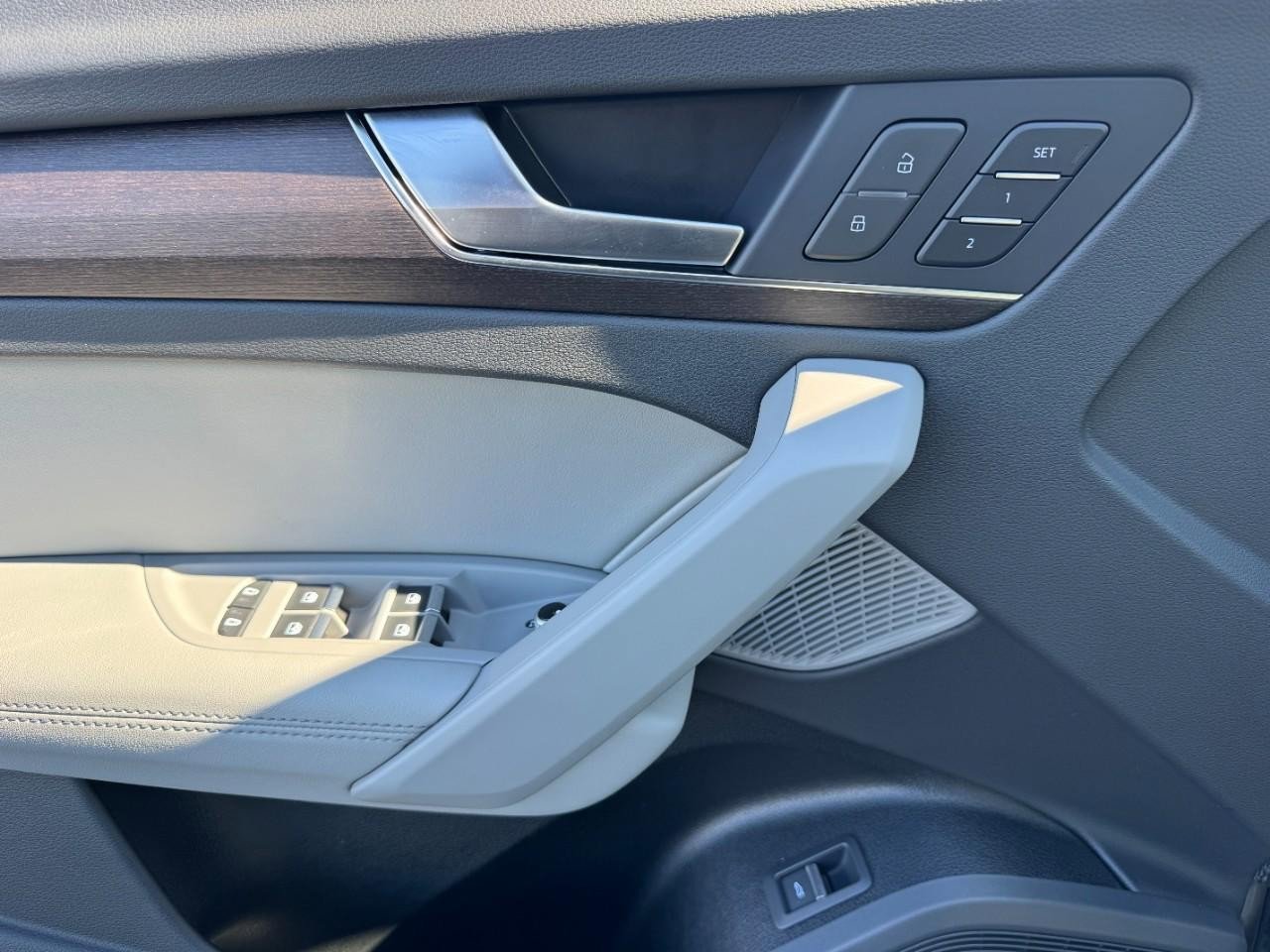 Used 2022 Audi Q5 2.0T Premium Plus image 19