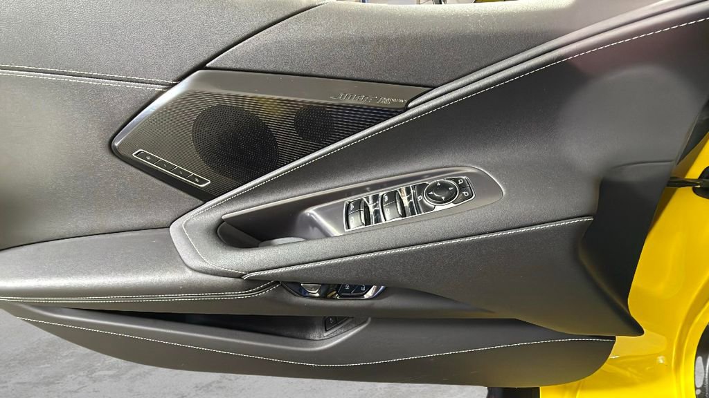 Used 2025 Chevrolet Corvette E-Ray w/ Stealth Interior Trim Package AWD/4WD image 33