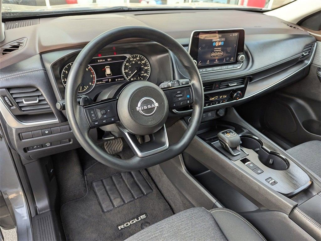 Certified 2023 Nissan Rogue SV image 2