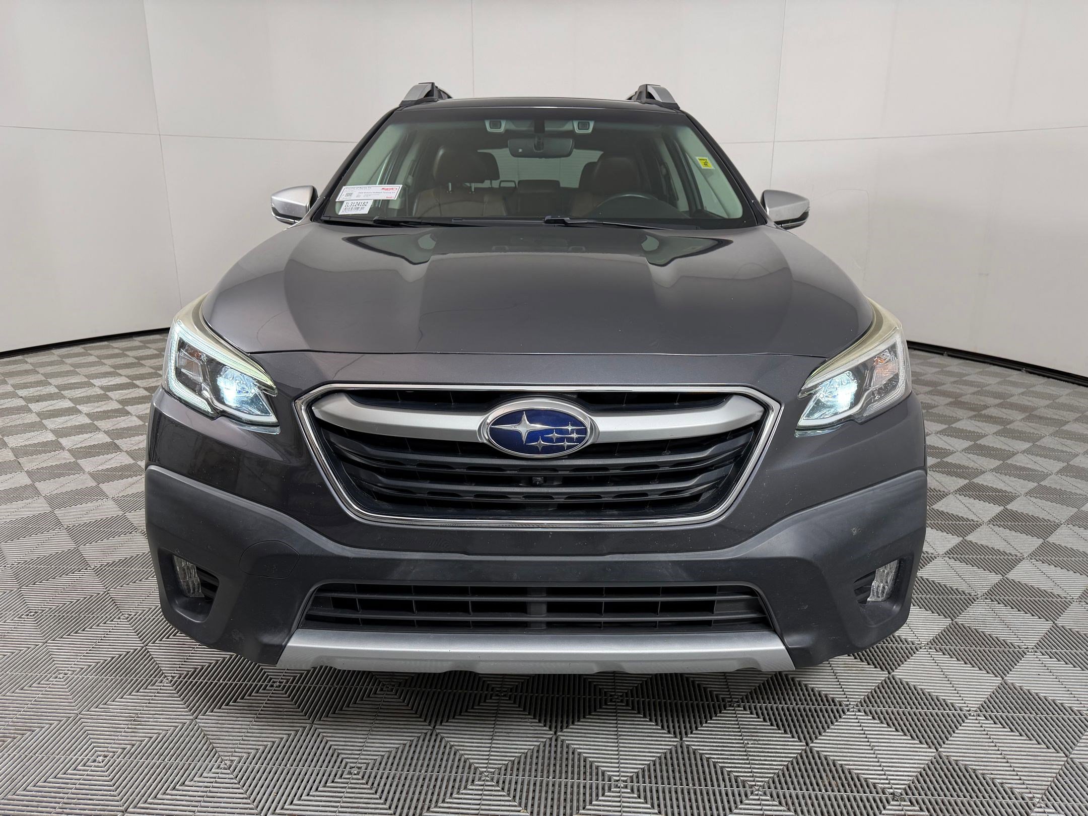 Used 2020 Subaru Outback Touring XT image 5