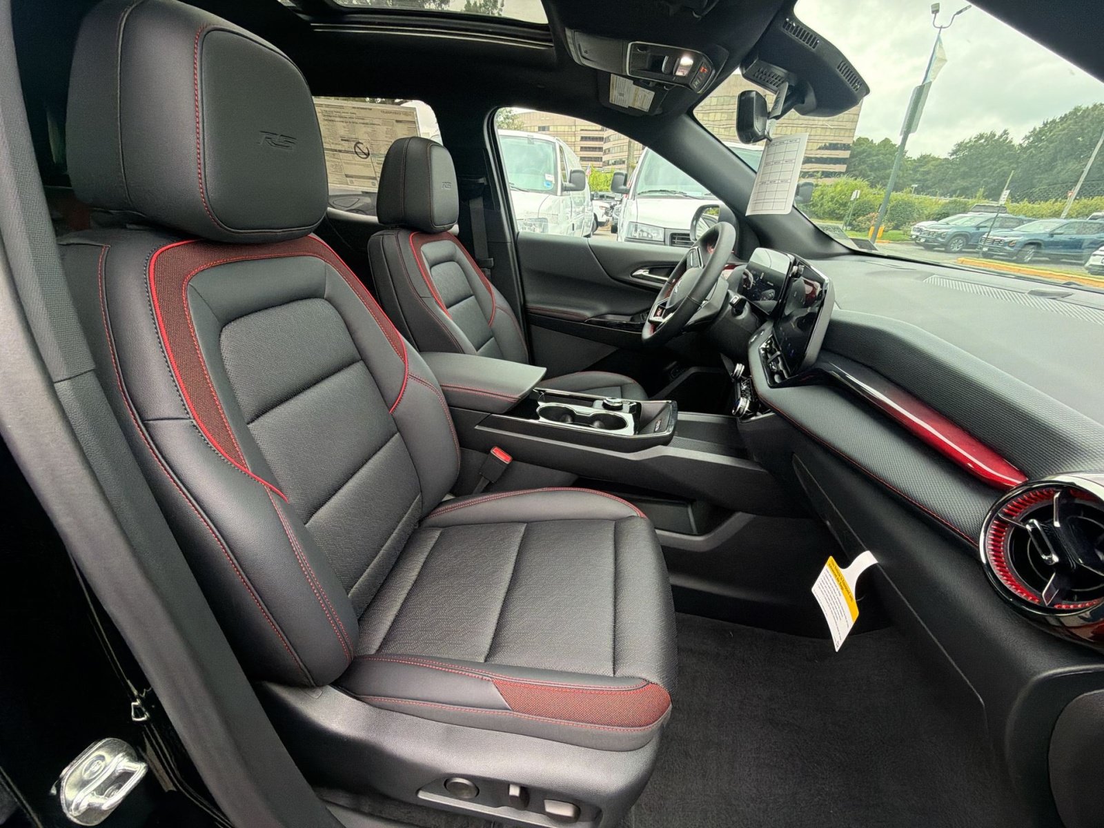 New 2027 Chevrolet Equinox RS w/ Safety and Technology Package AWD/4WD image 27