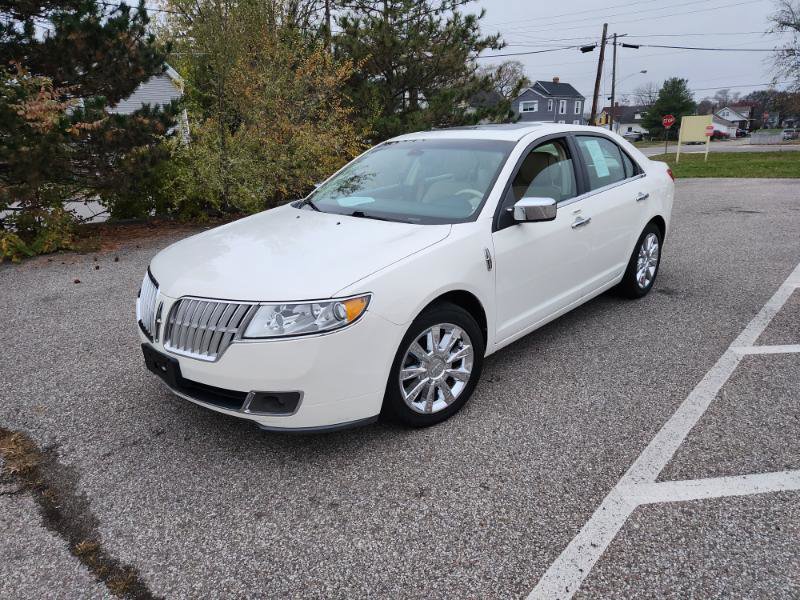 Used 2012 Lincoln MKZ AWD image 1