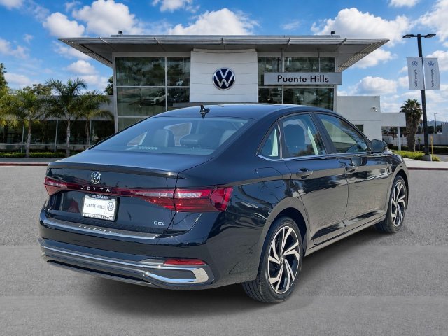 New 2026 Volkswagen Jetta SEL FWD image 4